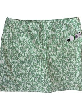 Preswick & Moore Green &White Abstract Print Skort, W:21”, L:22.5”, RT $52